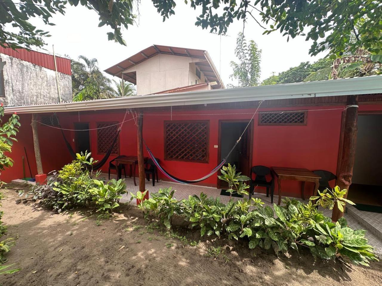Hotel Don Quichotte Tortuguero Exterior photo
