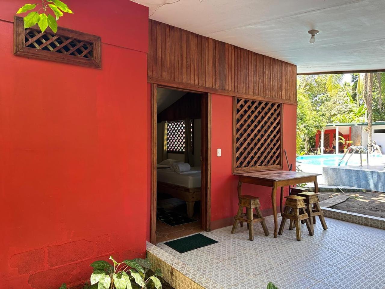 Hotel Don Quichotte Tortuguero Exterior photo